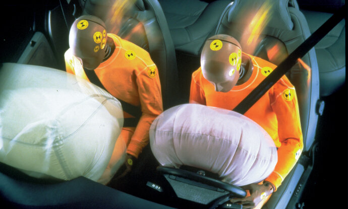 Описание подушки безопасности в автомобиле: что это, какие бывают и как проверить